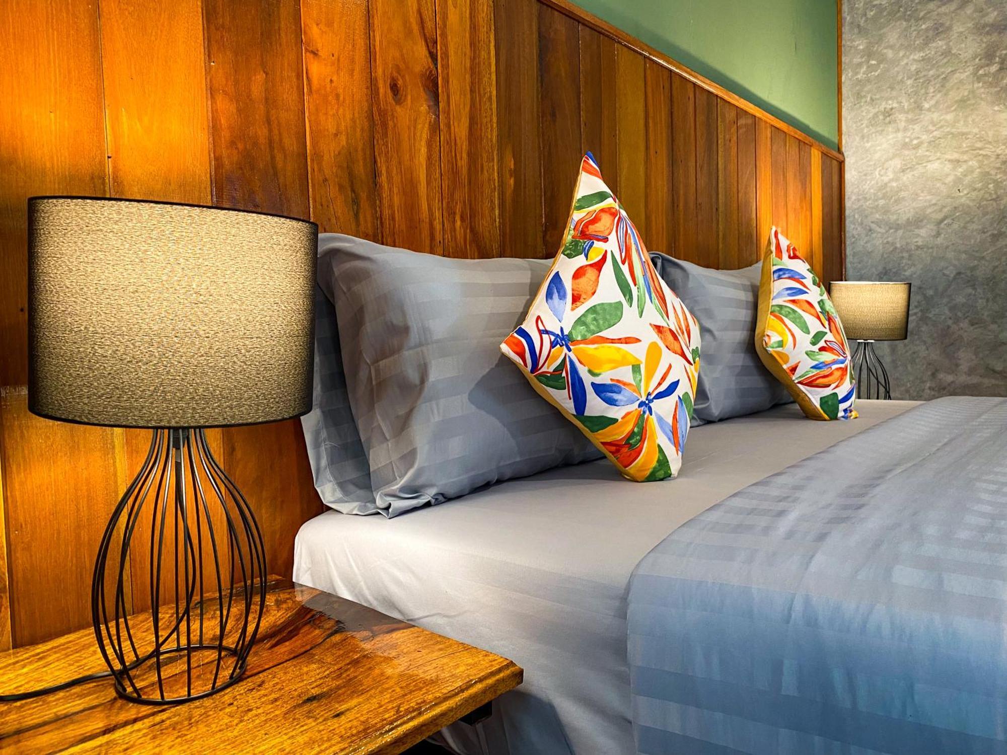 Rapala Rock Wood Resort- Sha Plus Pantai Railay Luaran gambar
